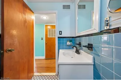 55 Myrtle Ave, Madison, NJ 07940 - Photo 7