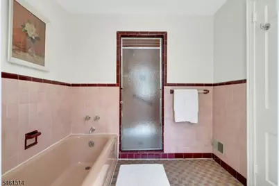 26 Whittier Ter, Bloomfield, NJ 07003 - Photo 35