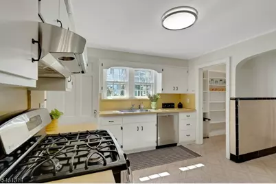 26 Whittier Ter, Bloomfield, NJ 07003 - Photo 21
