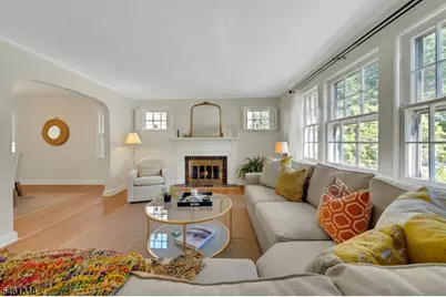26 Whittier Ter, Bloomfield, NJ 07003 - Photo 9
