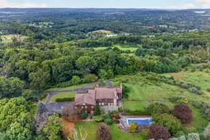8 Spring Hill Rd, Franklin Township, NJ 08801 - Photo 5