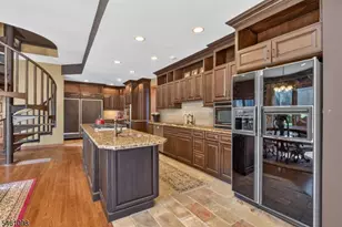 8 Spring Hill Rd, Franklin Township, NJ 08801 - Photo 35