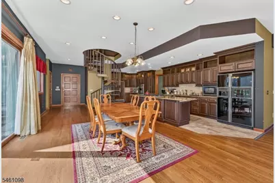 8 Springhill Road, Franklin Township, NJ 08801 - Photo 13