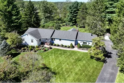 4 Brook Hollow Rd, Peapack Gladstone Boro, NJ 07934 - Photo 29