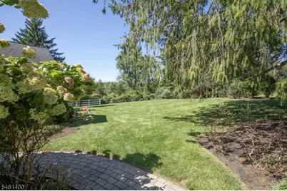 4 Brook Hollow Rd, Peapack Gladstone Boro, NJ 07934 - Photo 23
