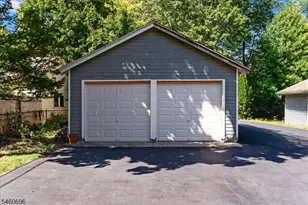 706 Valley Rd, Montclair, NJ 07043 - Photo 27
