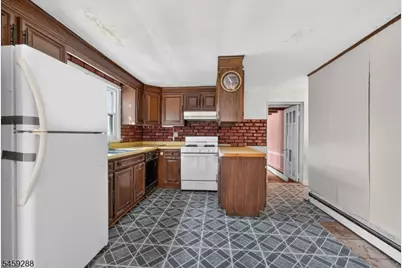 109 Lilac Dr, Clinton Township, NJ 08801 - Photo 3