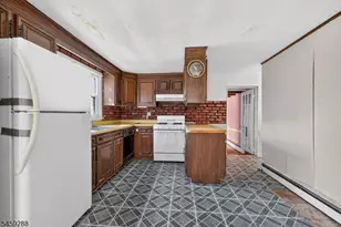 109 Lilac Dr, Clinton Township, NJ 08801 - Photo 3