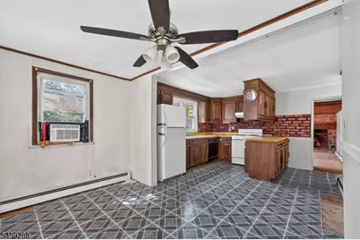 109 Lilac Dr, Clinton Township, NJ 08801 - Photo 5