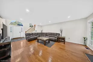 702 Porter Way W, Bridgewater Twp., NJ 08807 - Photo 15