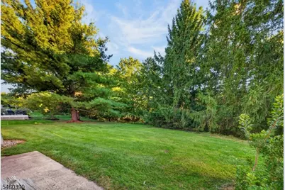 702 Porter Way West, Bridgewater Twp., NJ 08807 - Photo 27