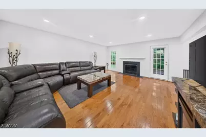 702 Porter Way West, Bridgewater Twp., NJ 08807 - Photo 17