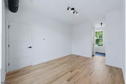 199 N Park St, East Orange, NJ 07017 - Photo 33