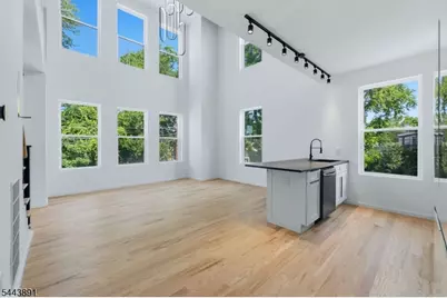 199 N Park St, East Orange, NJ 07017 - Photo 23