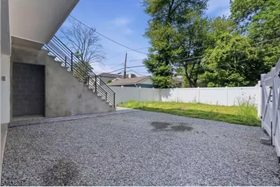 199 N Park St, East Orange, NJ 07017 - Photo 39