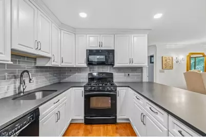 179 Redwood Ctunit11, Ramsey, NJ 07446 - Photo 7