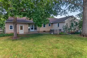 12 Raritan Ave, Raritan Township, NJ 08822 - Photo 3
