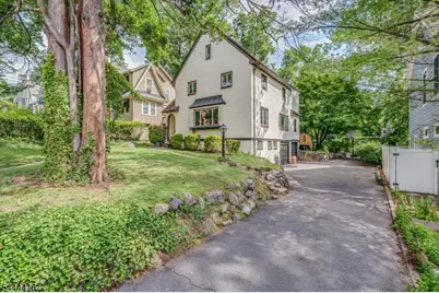 43 Pine St, Millburn, NJ 07041 - Photo 3