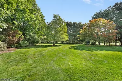1 Ming Ct, Chester, NJ 07930 - Photo 7