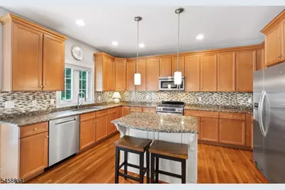 1 Ming Ct, Chester, NJ 07930 - Photo 17