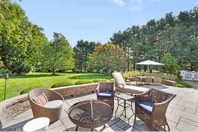 1 Ming Ct, Chester, NJ 07930 - Photo 5
