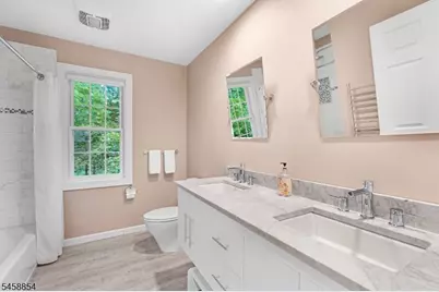 1 Ming Ct, Chester, NJ 07930 - Photo 33