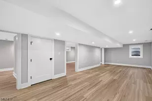 1978 Grand St, Scotch Plains Township, NJ 07076 - Photo 47