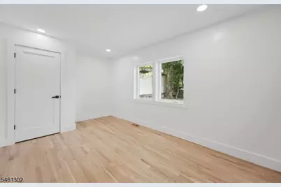 34 Howard St, Verona, NJ 07044 - Photo 15
