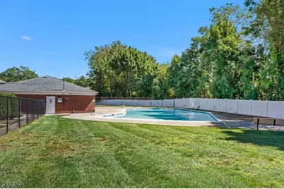 66 Knox Ter, Wayne, NJ 07470 - Photo 21