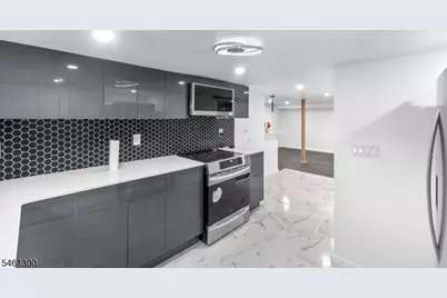 656 Park Ave, Elizabeth, NJ 07208 - Photo 11