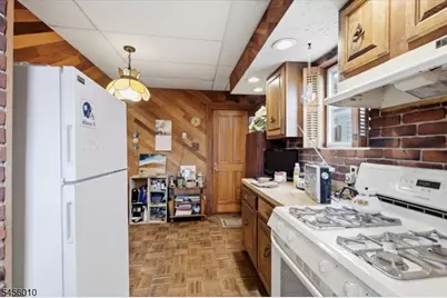 1284 Barbara Ave, Union Township, NJ 07083 - Photo 7