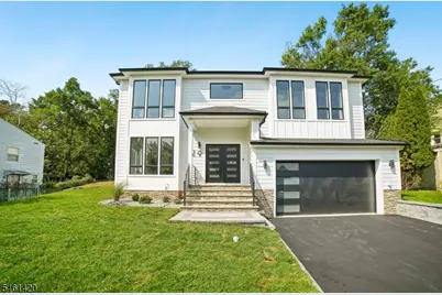 29 Spier Dr, Livingston, NJ 07039 - Photo 3