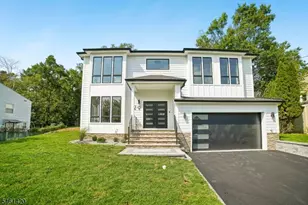 29 Spier Dr, Livingston, NJ 07039 - Photo 3