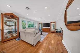 3 Debby Ln, Warren Township, NJ 07059 - Photo 9