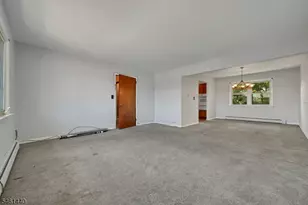 347 Chestnut Ave, South Hackensack Township, NJ 07606 - Photo 3