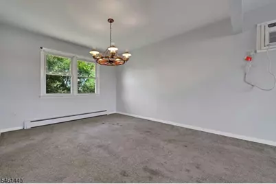 347 Chestnut Ave, South Hackensack Township, NJ 07606 - Photo 5