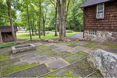 5 Rockwood Trl, Kinnelon, NJ 07405 - Photo 23