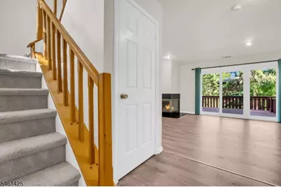235 McAuliffe Ct, Franklin Township, NJ 08873 - Photo 5