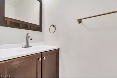 235 McAuliffe Ct, Franklin Township, NJ 08873 - Photo 17