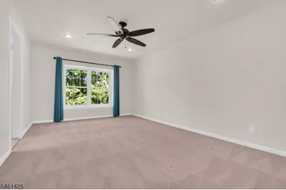 235 McAuliffe Ct, Franklin Township, NJ 08873 - Photo 25