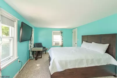 39 Fredericks St, Wanaque, NJ 07465 - Photo 15