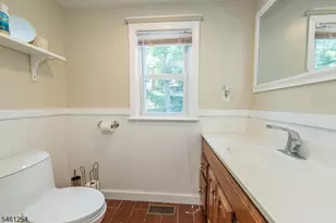 39 Fredericks St, Wanaque, NJ 07465 - Photo 17