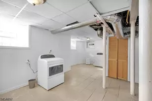 20 Twain Pl, Clifton, NJ 07013 - Photo 21