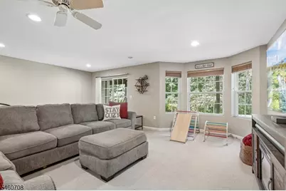 20 Kensington Dr, Randolph Township, NJ 07869 - Photo 5