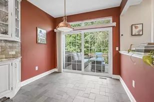 20 Kensington Dr, Randolph Township, NJ 07869 - Photo 15