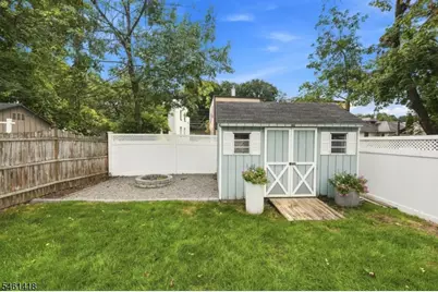 38 Elm Rd, Caldwell, NJ 07006 - Photo 27