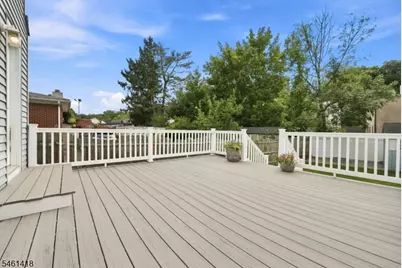 38 Elm Rd, Caldwell, NJ 07006 - Photo 25