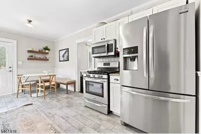 38 Elm Rd, Caldwell, NJ 07006 - Photo 15