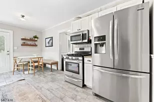 38 Elm Rd, Caldwell, NJ 07006 - Photo 15