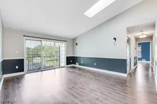 3910 Graham Ct, Bridgewater, NJ 08807 - Photo 5